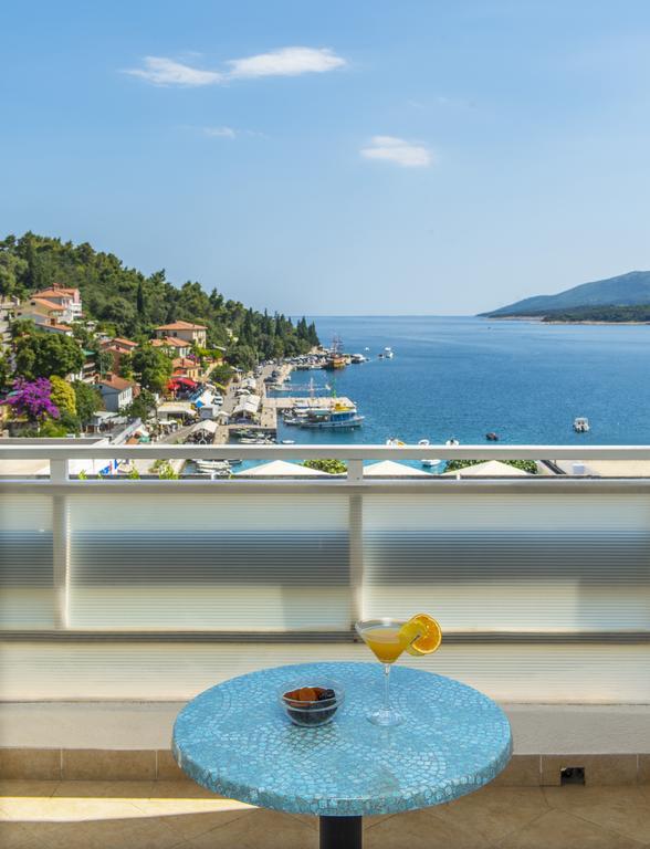 Hotel Amfora ราบัซ ภายนอก รูปภาพ