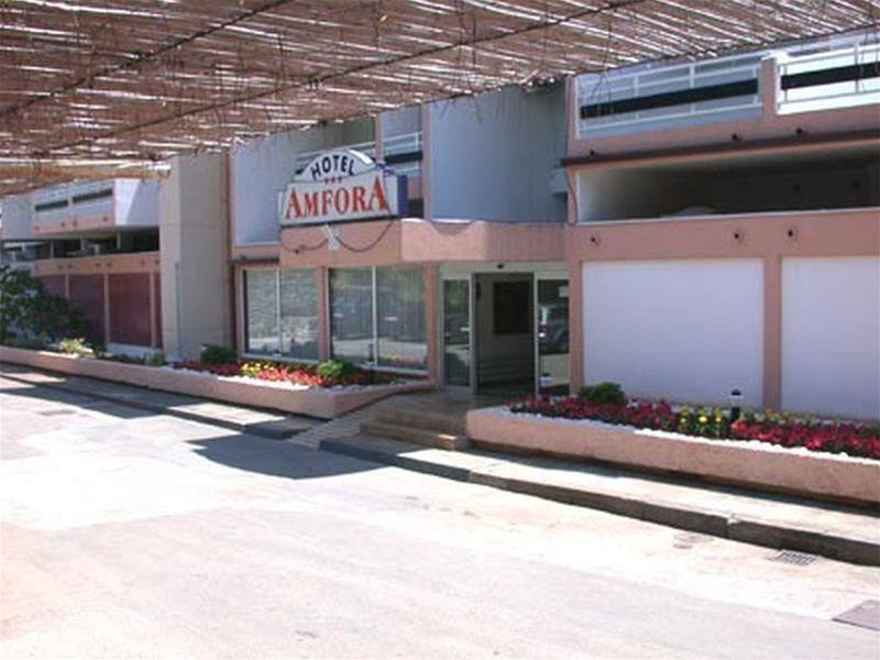 Hotel Amfora ราบัซ ภายนอก รูปภาพ