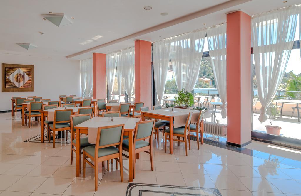 Hotel Amfora ราบัซ ภายนอก รูปภาพ