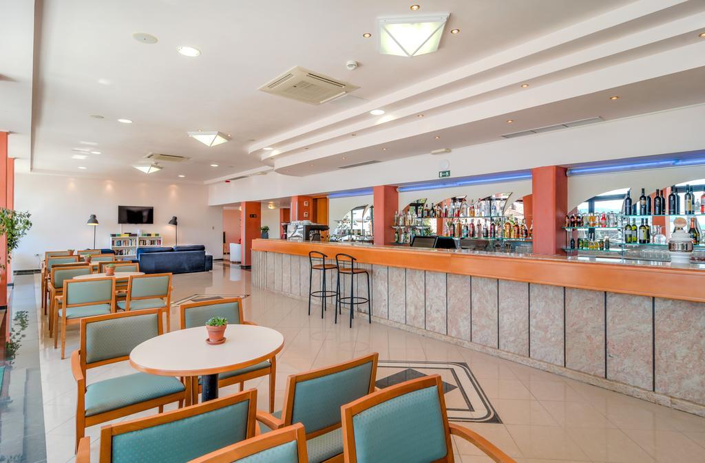 Hotel Amfora ราบัซ ภายนอก รูปภาพ